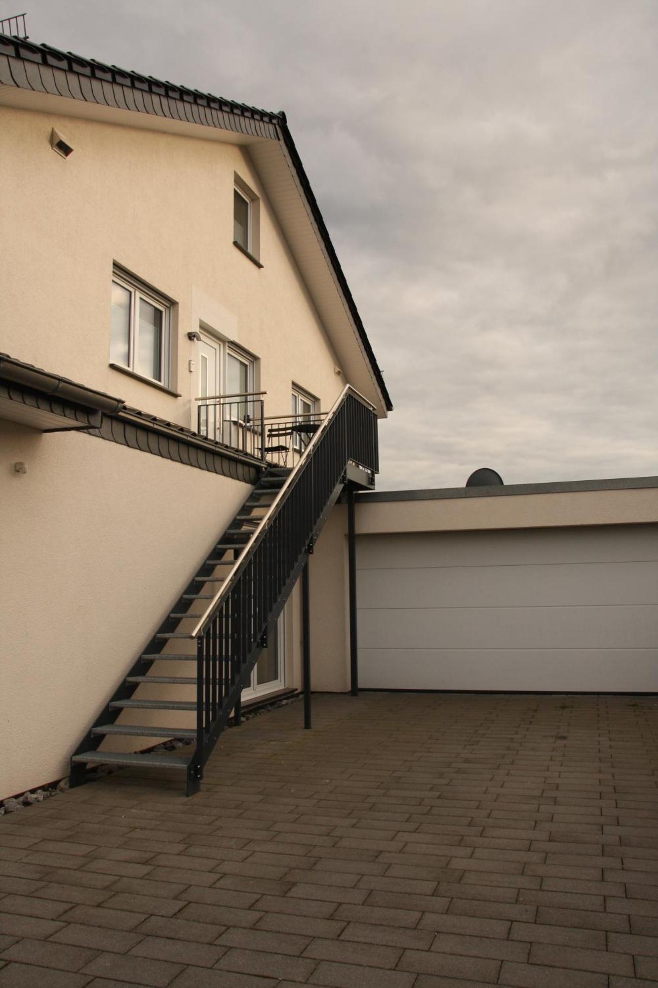 Lv * Augustdorf